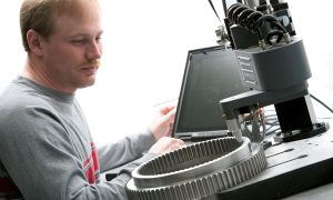 9600-pinstamp_gear_1